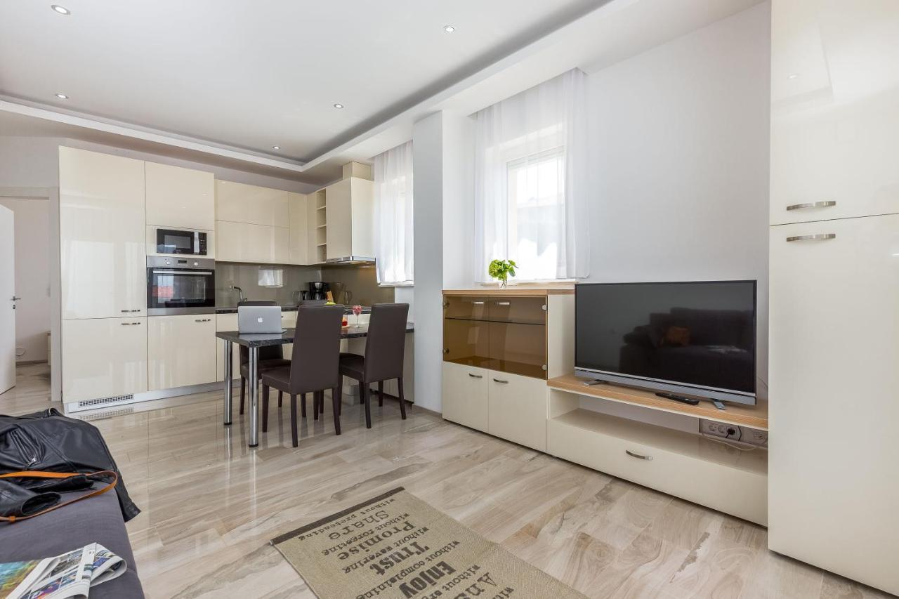 Luxury Apartments Kostrena With Pool 2 Ngoại thất bức ảnh